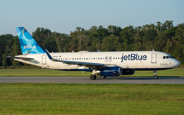 N715JB - Airbus
