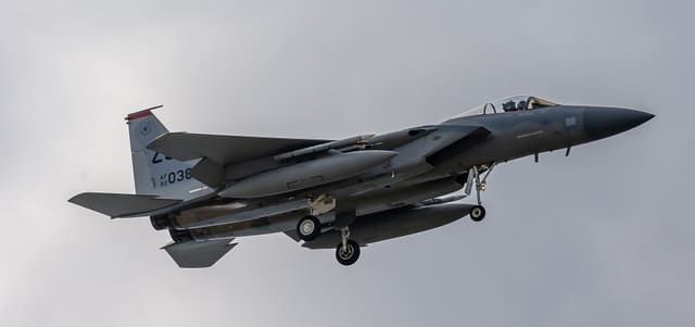 - Twin-engine aircraft