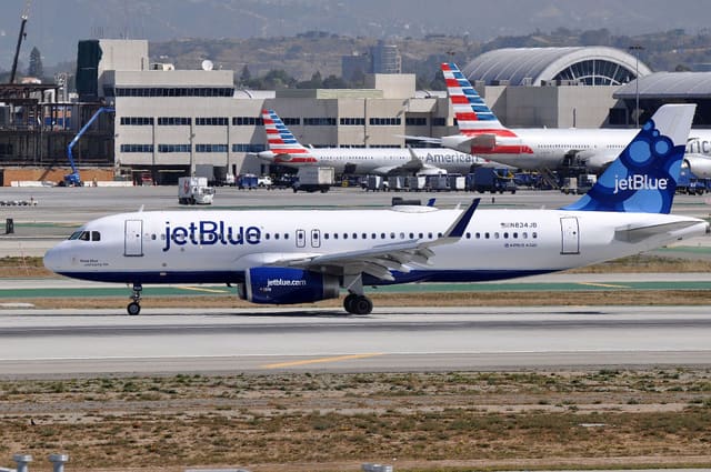 N834JB - Airbus