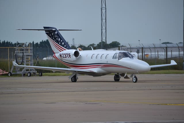 N123TF - Cessna