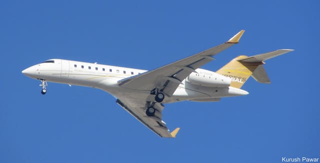 N700GB - Business jet