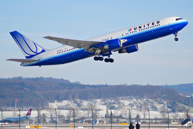 N662UA - Boeing