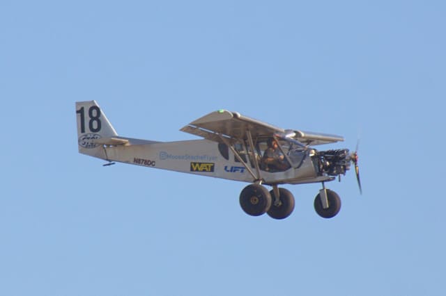 N878DC - Aircraft