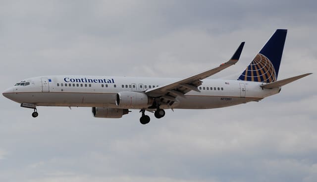 N77261 — Boeing