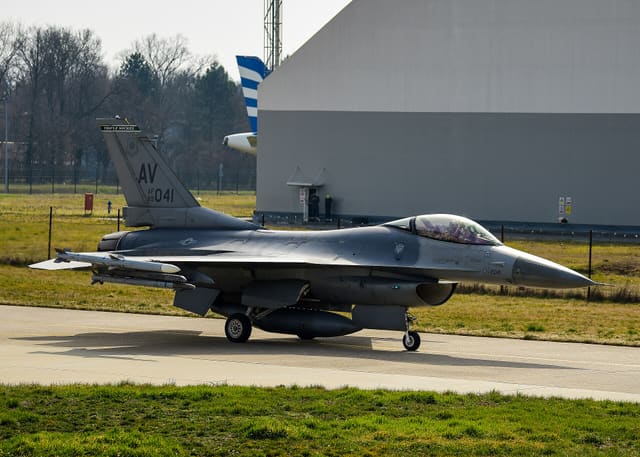  - Single-engine aircraft