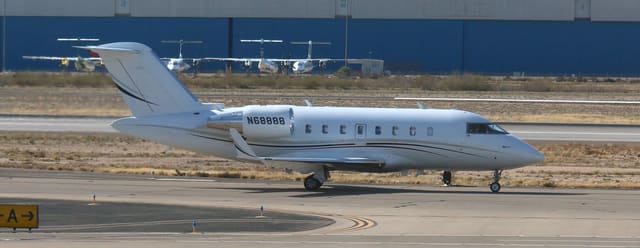 N68888 - Aircraft