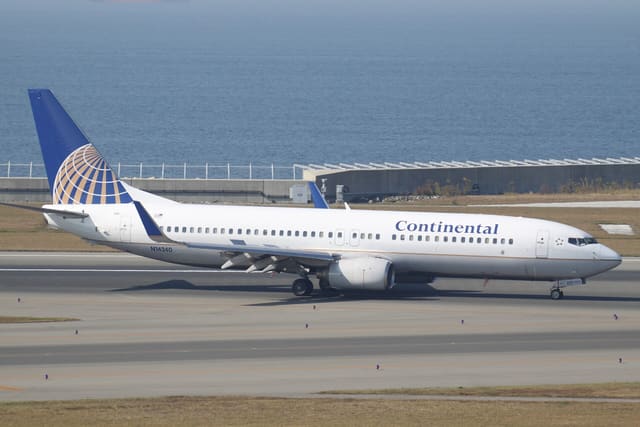 N14240 - Boeing