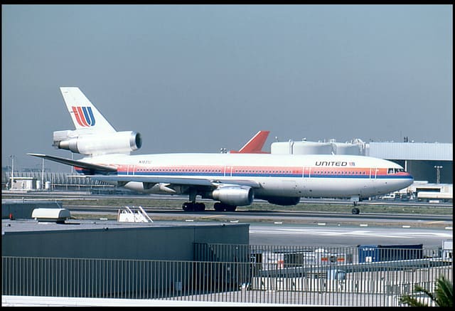 N1831U - Douglas