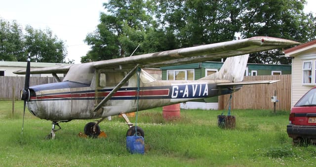 G-AVIA - Single-engine aircraft