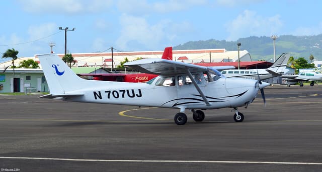 N707UJ - Cessna