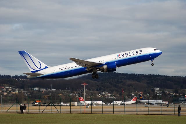 N643UA - Boeing