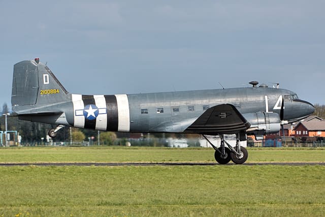 N147DC - Douglas