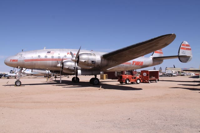 N90831 - Lockheed