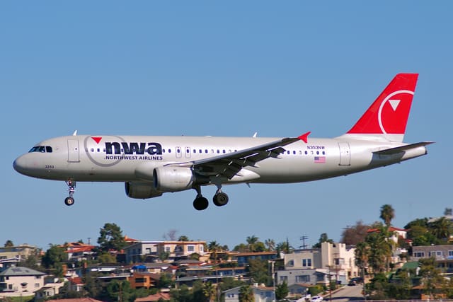 N353NW - Airbus