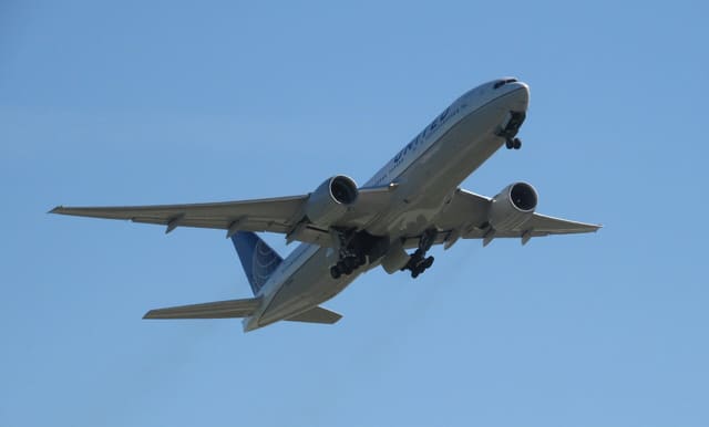 N784UA - Boeing