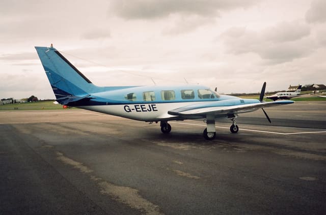 G-EEJE - Piper
