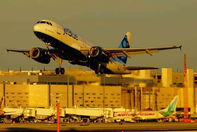 N656JB - Airbus
