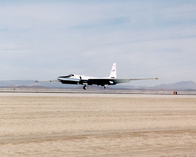 N806NA - Lockheed