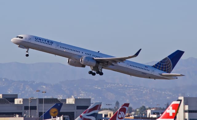 N78866 - Twin-engine aircraft