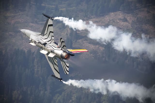  - Single-engine aircraft