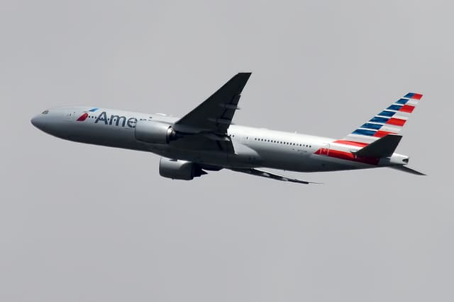 N772AN - Boeing