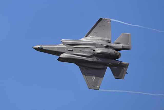  - Aircraft