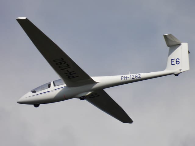 PH-1292 - Glider