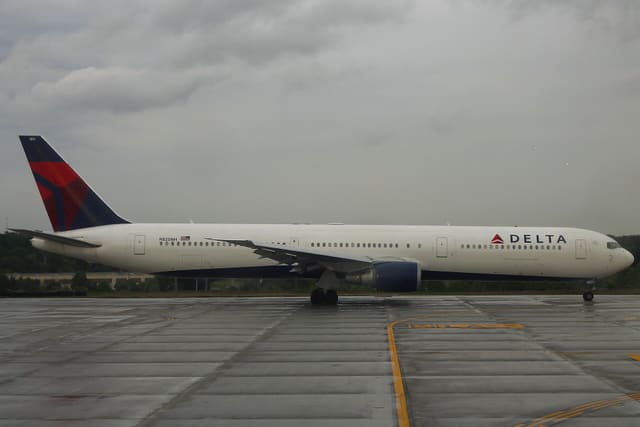 N825MH - Boeing
