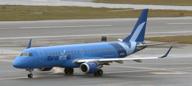 N115BZ - Embraer