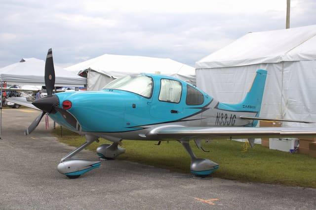 N33JG - Cirrus
