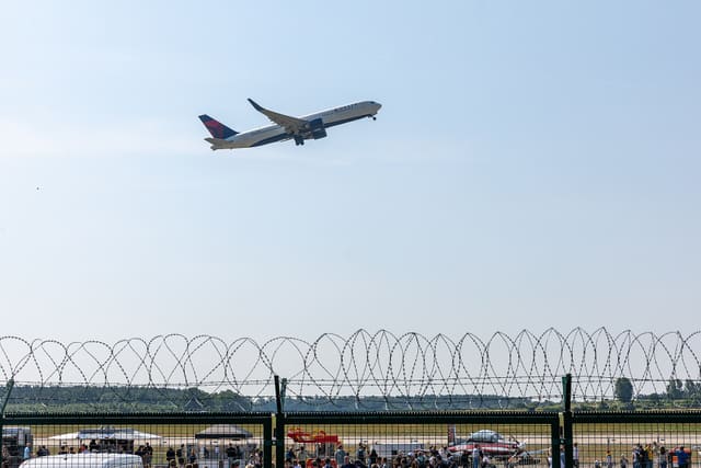 N1604R - Boeing