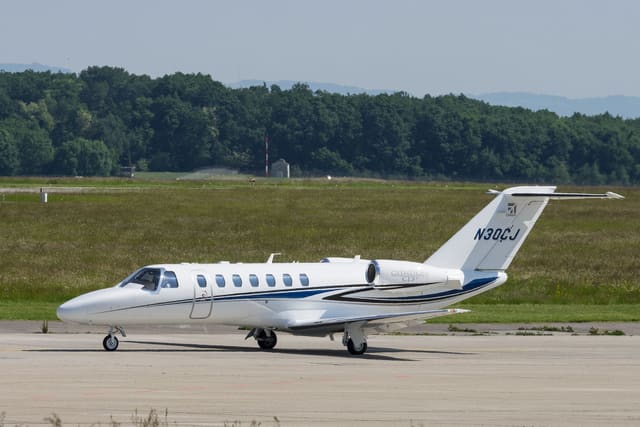 N30CJ - Cessna