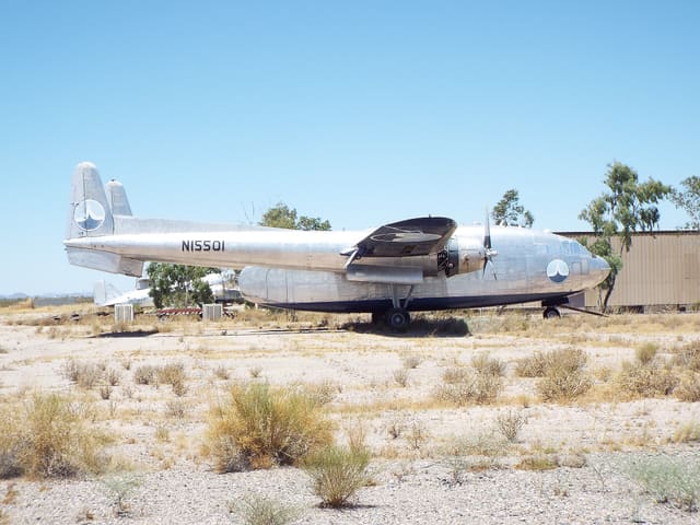 N15501 - Twin-engine aircraft