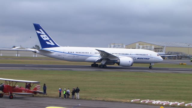 N787FT - Boeing
