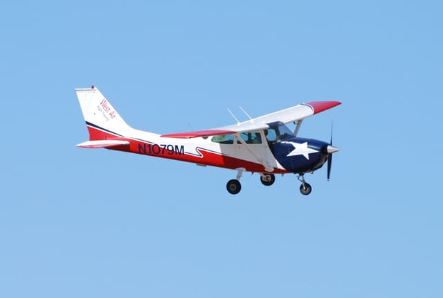 N1079M - Cessna