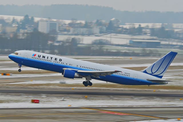 N662UA - Boeing