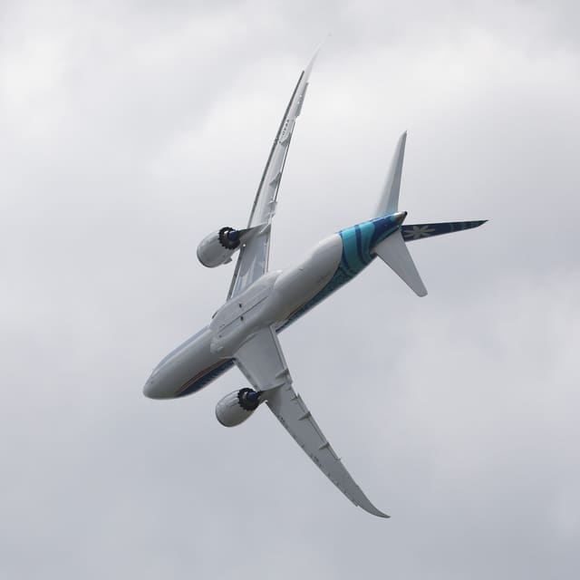N1015X - Twin-engine aircraft