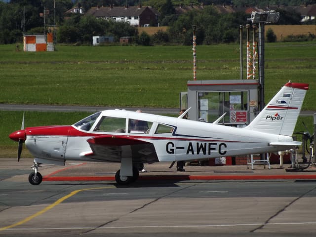 G-AWFC - Piper