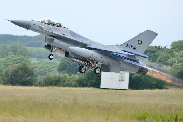  - Single-engine aircraft
