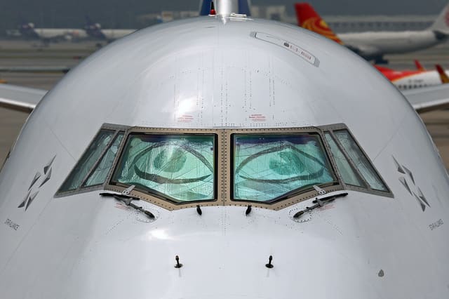 N107UA - Boeing