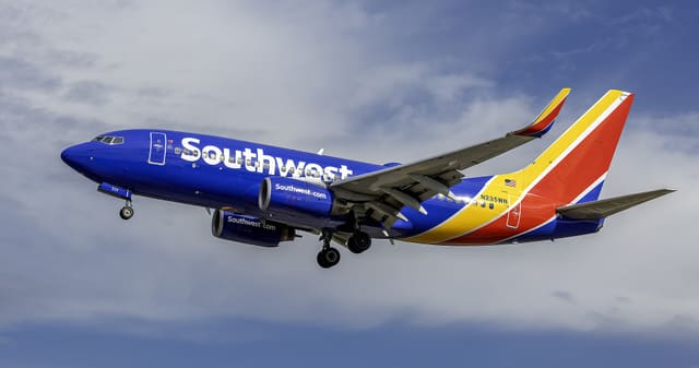 N235WN - Boeing