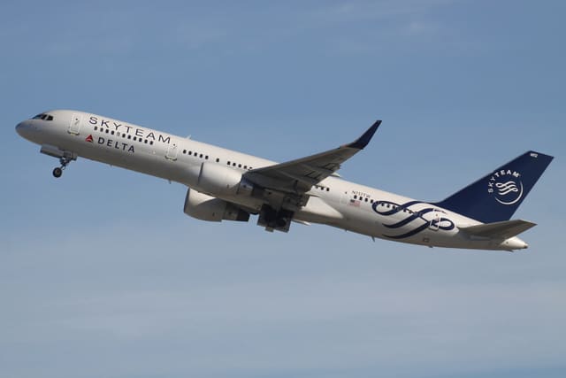 N717TW - Boeing