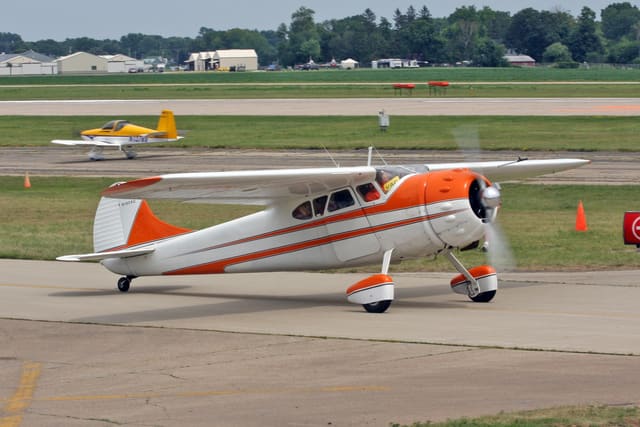 N1904U - Cessna