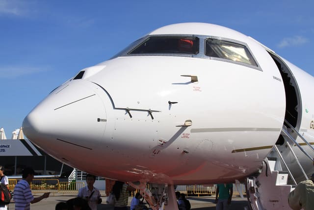 N340GF - Bombardier
