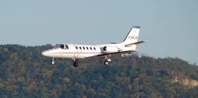 N196JS - Business jet