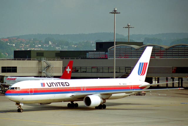 N653UA - Boeing