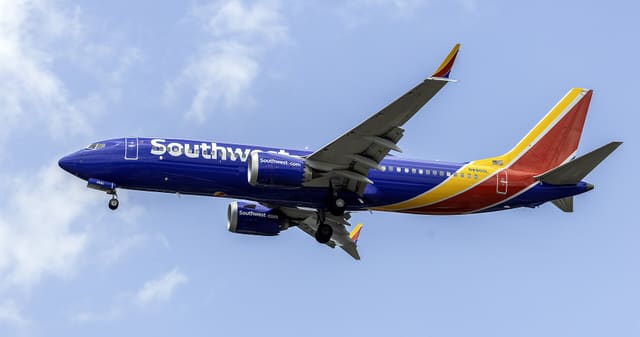 N8900L - Boeing