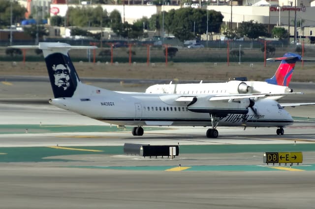 N406QX - Bombardier