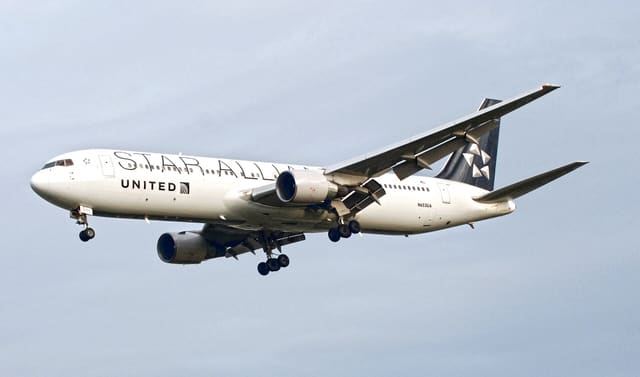 N653UA - Boeing