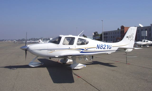 N821G - Cirrus